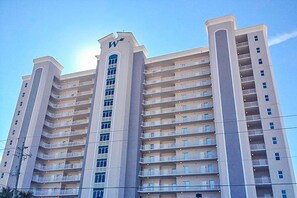 Exterior - Inviting Gulf-front condo In Perdido Key with waterfront pool/hot tub and oceanfront balcony (Perdido Key)