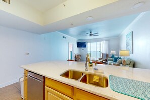 Interior - Cozy waterfront condo with pool, fitness area, balcony, & washer&dryer (Perdido Key)