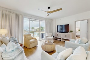 TV, offices - 2nd-floor condo with beach access, pool, tennis, pickleball, hot tub, balcony (Seacrest)