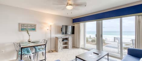 電視、DVD 播放機、 辦公室