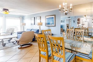 TV, DVD player, offices - 2nd-floor, Gulf-front condo with views - close to entertainment (Fort Walton Beach)