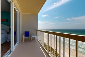 Property grounds - Sunny, eighth-floor, beachfront condo with pools, hot tub, & fitness room (Panama City Beach)