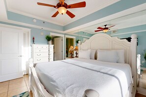 1 bedroom, iron/ironing board, WiFi, bed sheets - 2nd Floor Spacious Condo On Okaloosa Island Waterfall, Lazy River (Fort Walton Beach)