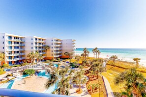 Pool - 4th Floor Gulf-Front Condo On Okaloosa Island Waterfall, Lazy River (Fort Walton Beach)