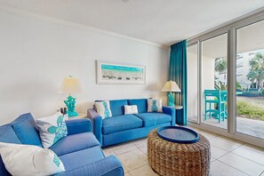 TV, DVD player, offices - Bright, beachy condo At Waterscape w/children's playground, 2 hot tubs (Fort Walton Beach)