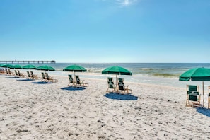 On the beach - 6th Floor Picture-Perfect Condo On Okaloosa Island Waterfall, Lazy River (Fort Walton Beach)