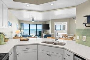Interior - Stunning condo with breathtaking Gulf views, Wifi, Shared pool (Panama City Beach)