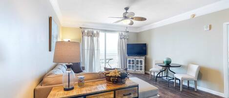 TV, DVD player, offices