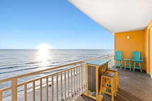 Property grounds - Fifth-floor oceanfront condo with high-speed WiFi, Gulf view, Pools & Hot tub (Panama City Beach)