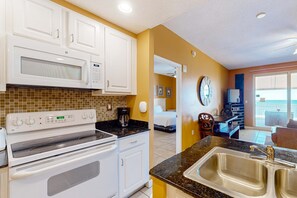 Fridge, microwave, oven, stovetop - Colorful, waterfront condo with beach access, pool & fitness center (Panama City Beach)