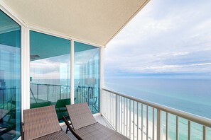 Property grounds - Nautical getaway just steps from the beach with pool & hot tub (Panama City Beach)