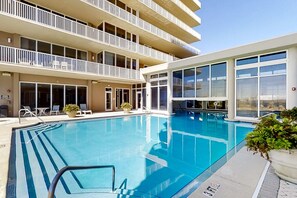 Pool - Beachfront 10th-floor condo with Gulf view, pool, gym, & balcony (Perdido Key)