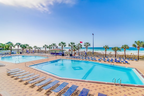 Pool - Beachfront condo in gated resort | Pools & Hot tub (Panama City Beach)