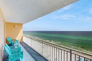 Property grounds - 2BR Gulf/beach-view with pool, hot tub, on-site dining, & private balcony (Panama City Beach)