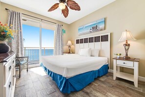 2 bedrooms, iron/ironing board, WiFi, bed sheets - Beachfront condo with amazing balcony views, pool & complimentary beach chairs (Panama City Beach)