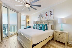 3 bedrooms, iron/ironing board, WiFi - Gulf-front condo with amazing views, pools, beach access & gym (Perdido Key)