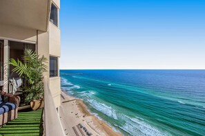 Property grounds - Remodeled family-friendly, beachfront condo w/ Gulf views, Pool & Hot tub (Panama City Beach)