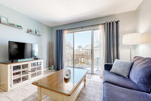 Televisión, reproductor de DVD, oficina