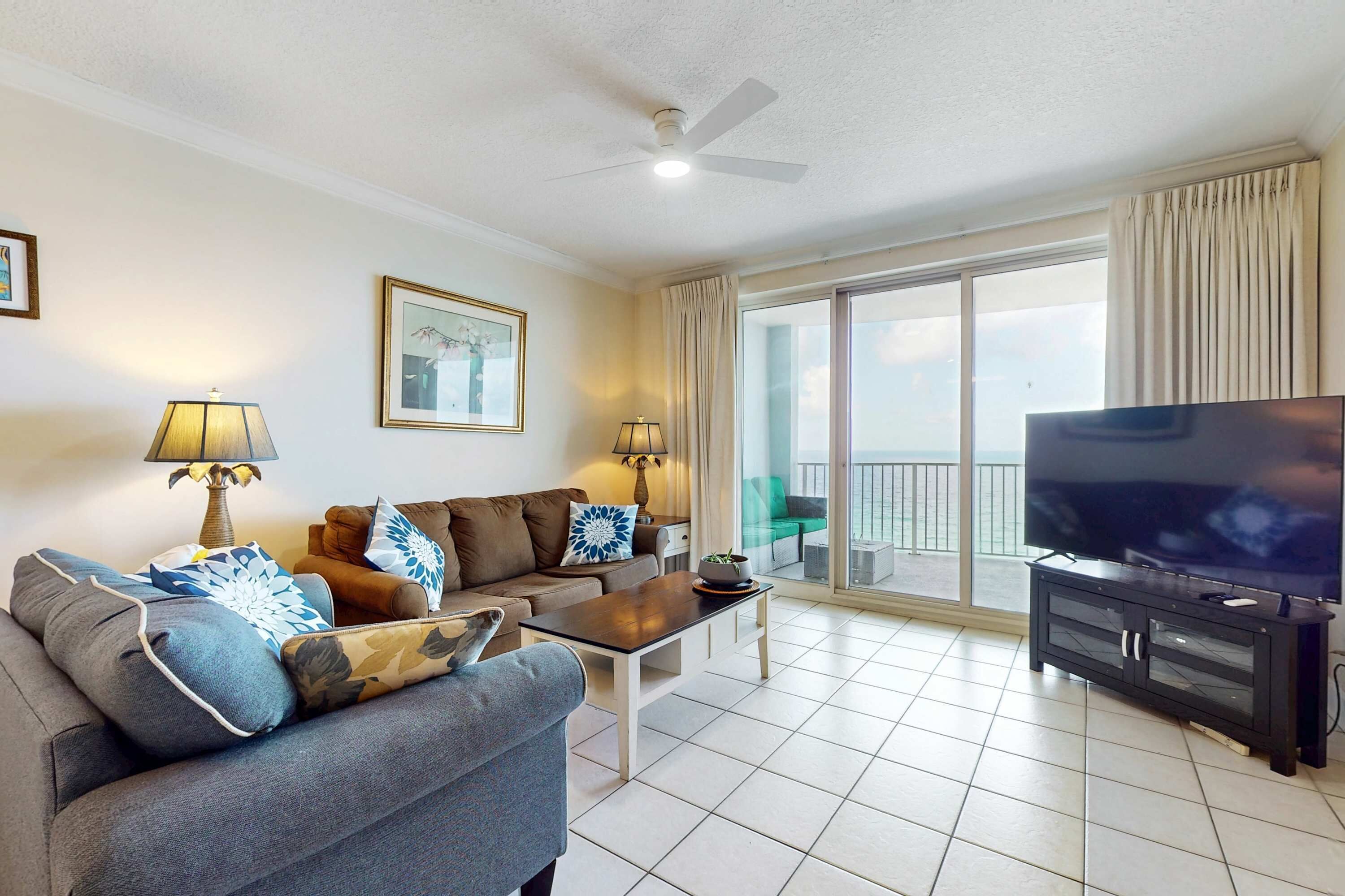 TV, DVD player, escritórios