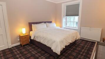 4 bedrooms, individually decorated, individually furnished, free WiFi