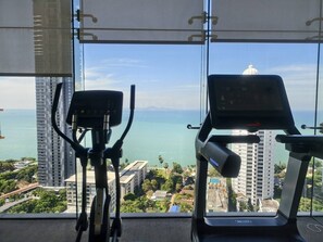 Fitness facility - 1 BR 5mins to beach Sea view Riviera Wongamat (Muang Pattaya)
