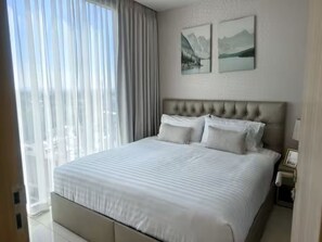 1 bedroom, WiFi - 1 BR 5mins to beach Sea view Riviera Wongamat (Muang Pattaya)