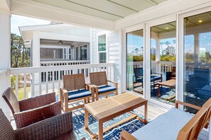 Property grounds - Perdido Key Incredible Lake Views, Beach Chairs & Umbrella (Perdido Key)