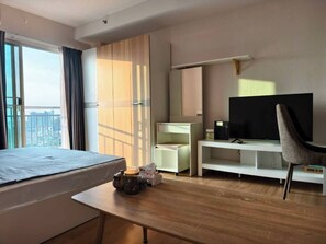 1 bedroom - Big studio 5mins to fruit market high floor Supala (Muang Pattaya)