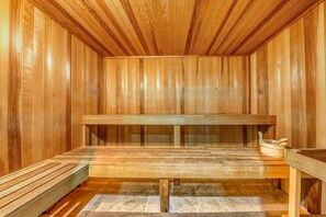 Sauna - Exquisite Gulf front condo w/shared pool, hot tub &, gym/Roman spa on-site (Panama City Beach)