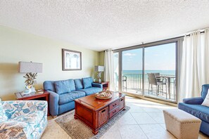 TV, DVD player, offices - 7th-floor, Gulf-front condo with views - close to dining (Perdido Key)