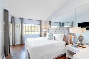 2 Schlafzimmer, Bügeleisen/Bügelbrett, WLAN, Bettwäsche