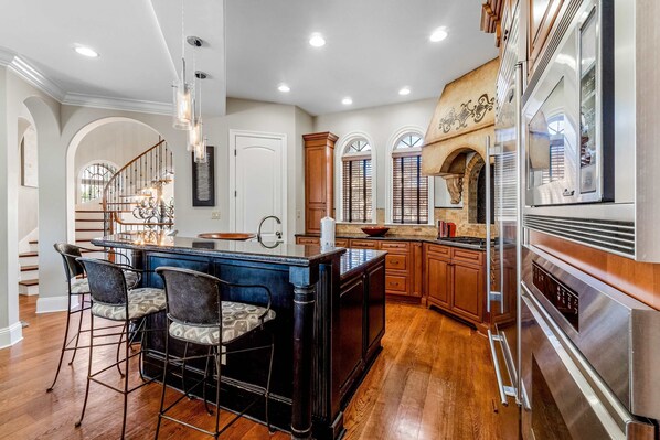 Fridge, microwave, oven, stovetop - Spacious Beach Home with Pool & Balconies - Short Walk to Private Beach Access (Miramar Beach)
