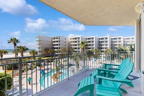 Property grounds - Gulf-Front Condo At Waterscape 490 Feet Of Private Beach (Fort Walton Beach)