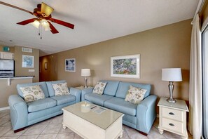 TV, DVD player, offices - Gulf Front 2nd Floor Condo Pool, Beach Boardwalk, in Heart of Destin (Destin)