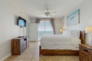 2 bedrooms, WiFi, bed sheets - 16th-floor oceanfront condo with ocean view, WiFi, and hot tub/pool (Panama City Beach)
