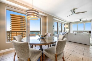 Dining - High-rise, beachfront elegance with wraparound balcony, pools, & gym (Panama City Beach)
