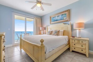 3 bedrooms, iron/ironing board, WiFi, bed sheets - Spacious condo with breathtaking views & convenient location (Panama City Beach)