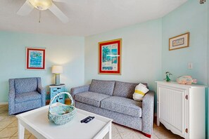 TV, offices - Family-friendly Gulf view condo with beach chair & umbrella, shared pool,hot tub (Miramar Beach)