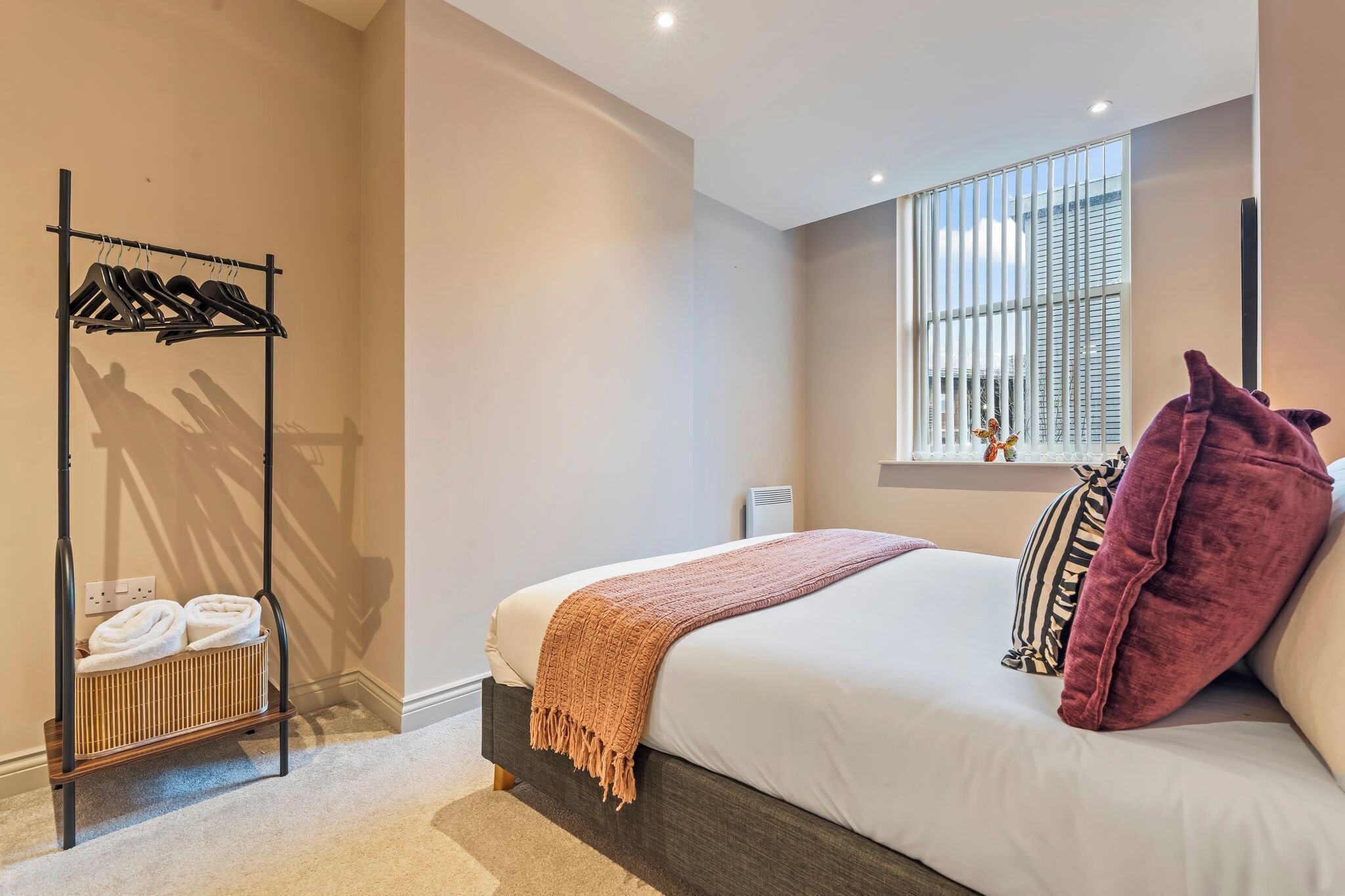 2 bedrooms, iron/ironing board
