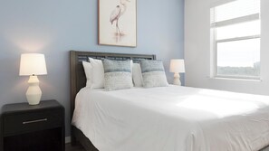 1 chambre, bureau, fer et planche à repasser, Wi-Fi