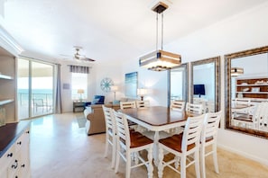 Dining - Dog-friendly 4th-floor 3-bedroom condo with stunning Gulf views & pickleball (Santa Rosa Beach)