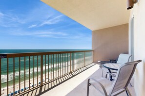 Property grounds - Oceanfront condo with pool, hot tub, splash pad & gym - great location (Panama City Beach)