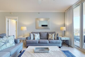 TV, DVD player, offices - Elegantly Decorated Condo On Okaloosa Island Waterfall, Lazy River (Fort Walton Beach)
