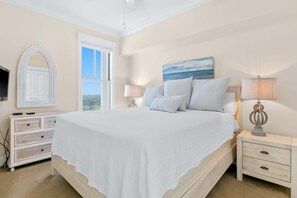 1 bedroom, iron/ironing board, WiFi, bed sheets - Chic eighth-floor condo with pool, hot tub, sauna & private W/D (Miramar Beach)