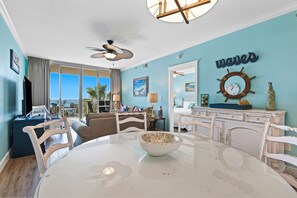 Interior - Fifth Floor Condo with Gulf Views, Shared Pool and Hot Tub, and High-Speed WiFi (Fort Walton Beach)