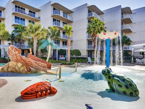 Children’s area - Spacious, Beach-Chic Condo At Waterscape Steps To Beach Lazy River (Fort Walton Beach)