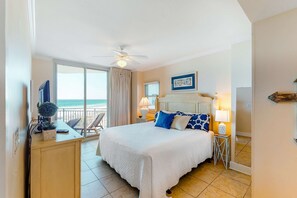 2 bedrooms, iron/ironing board, WiFi, bed sheets - Spacious, Beach-Chic Condo At Waterscape Steps To Beach Lazy River (Fort Walton Beach)