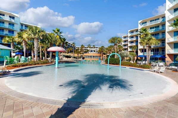 Pool - 2nd Floor Elegant, Spacious Condo At Waterscape Waterfall, Lazy River (Fort Walton Beach)