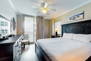 2 bedrooms, iron/ironing board, WiFi, bed sheets - 4th Floor Condo At Waterscape Children's Playground, 2 Hot Tubs (Fort Walton Beach)