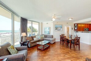 TV, DVD player, offices - Expansive Beachfront Condo at Waterscape w/ a Shared Pool, Hot Tub, & Lazy River (Fort Walton Beach)